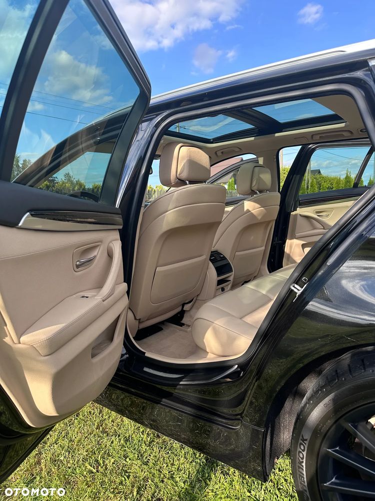 BMW Seria 5 520d - 15