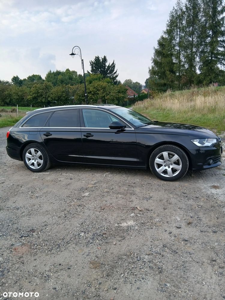 Audi A6 Avant - 1