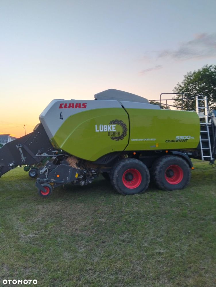 Claas Quadrant 5300FC - 1
