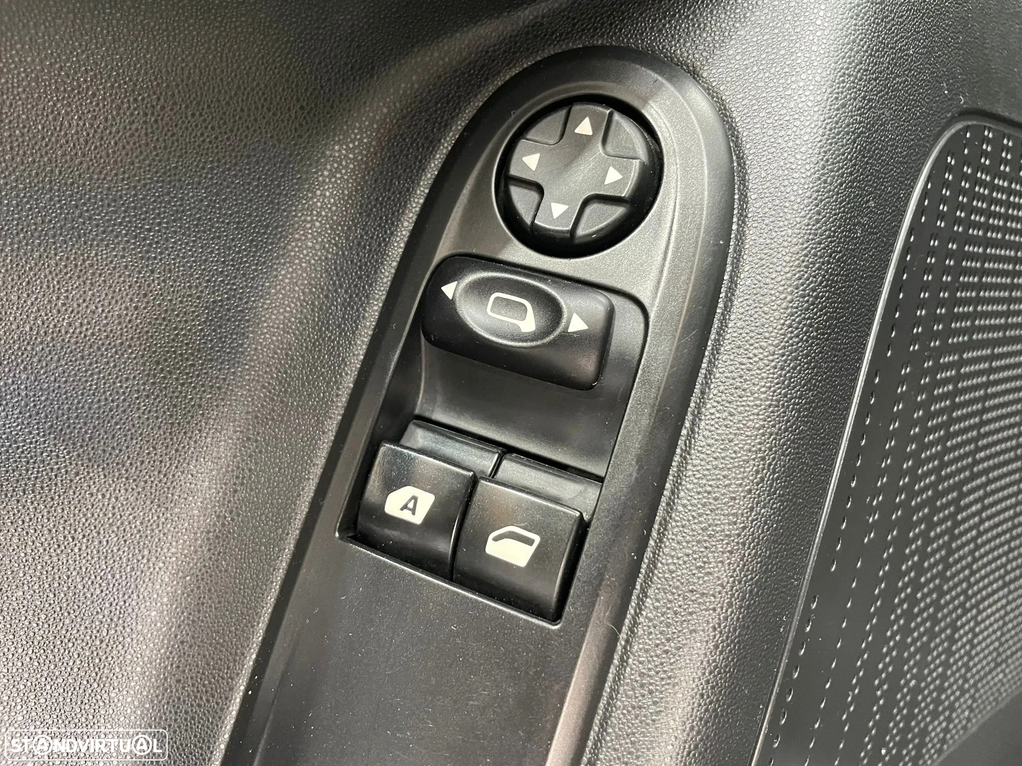 Citroën C3 1.2 PureTech Collection - 18