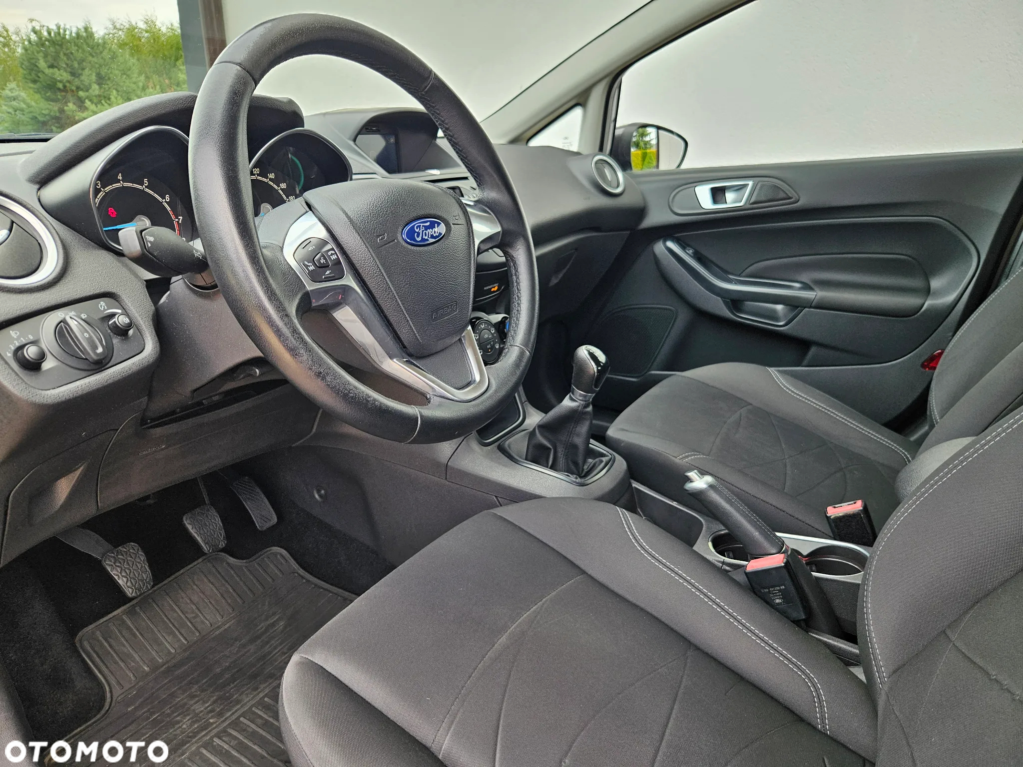 Ford Fiesta 1.0 EcoBoost S&S TITANIUM - 22
