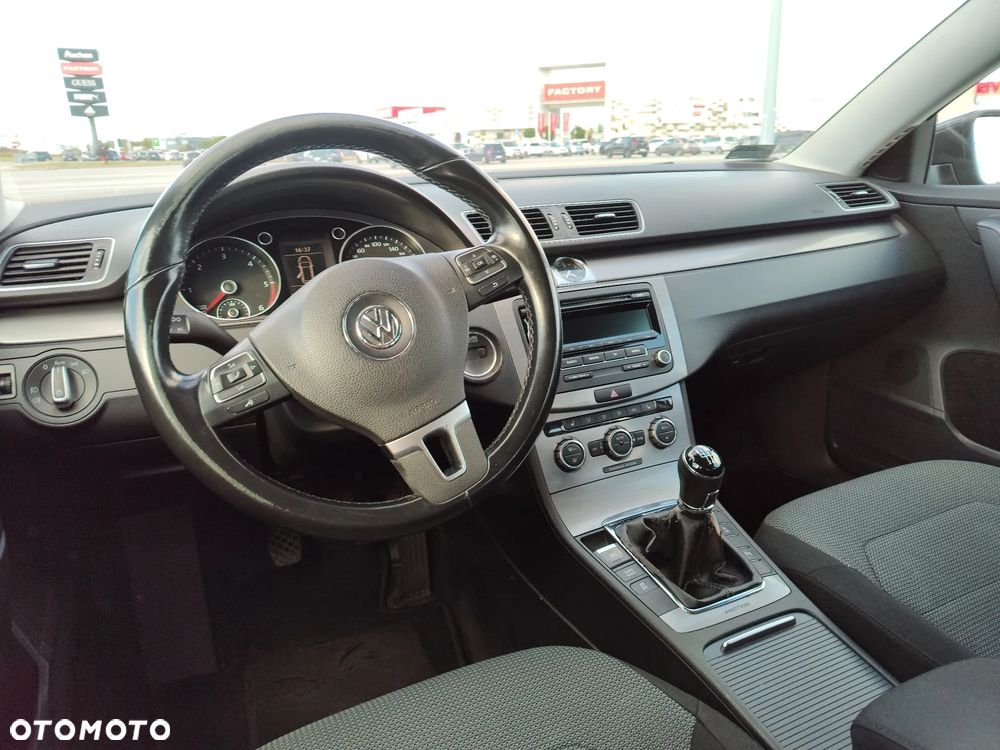 Volkswagen Passat 2.0 TDI 4Mot Comfortline - 13