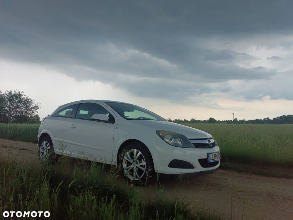 Opel Astra - 4