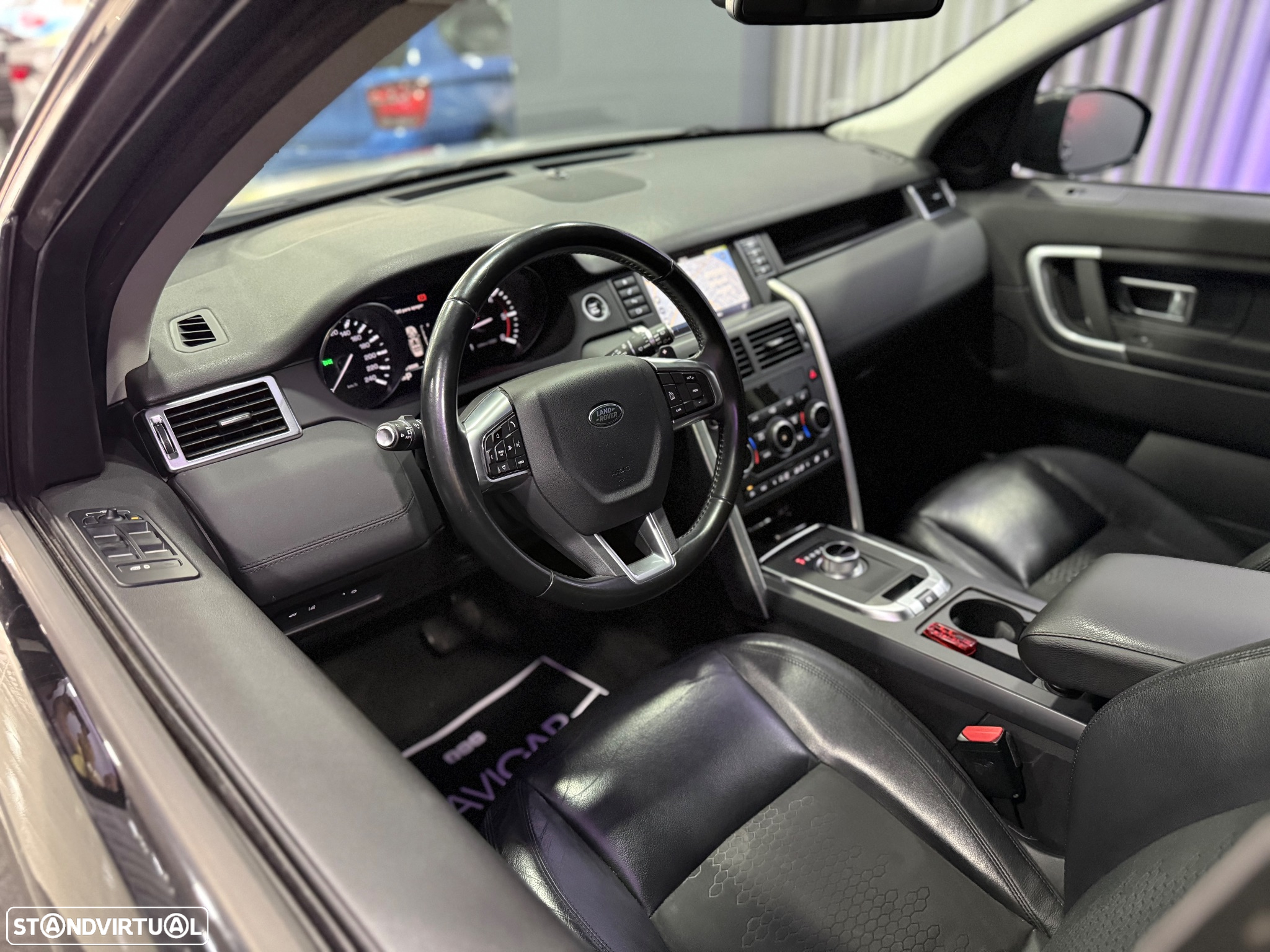 Land Rover Discovery Sport 2.0 TD4 HSE Auto - 18