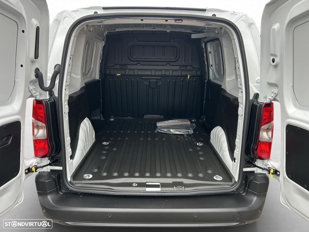 Peugeot Partner - 11