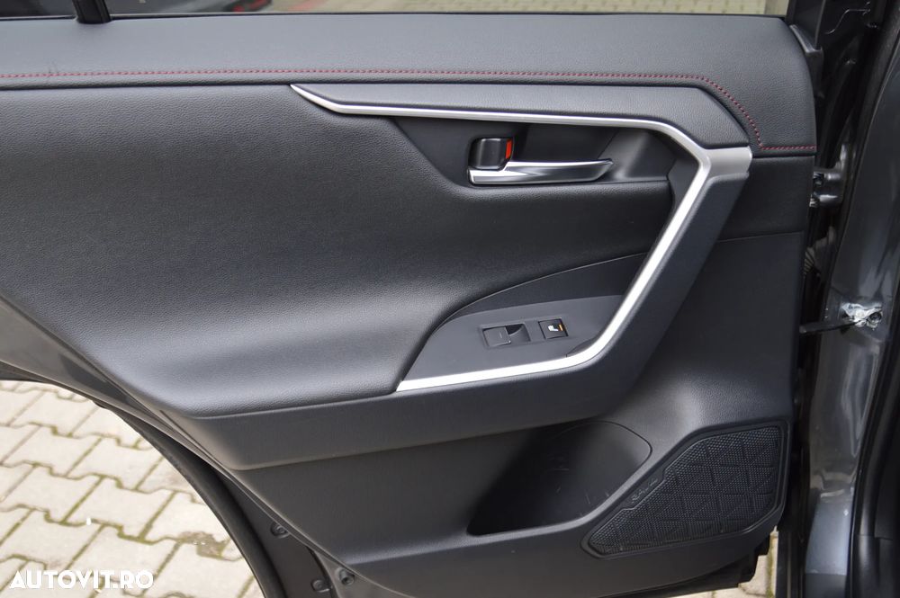 Toyota RAV4 Plug-in-Hybrid Technik- und Style Paket - 30