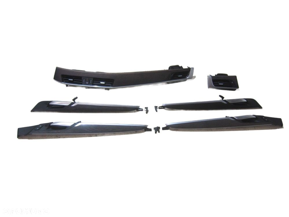 BMW X1 F48 LISTWY KRATKI DEKORY DESKI DRZWI AMBIENTE PERLGLANZ 9347753 LED - 1
