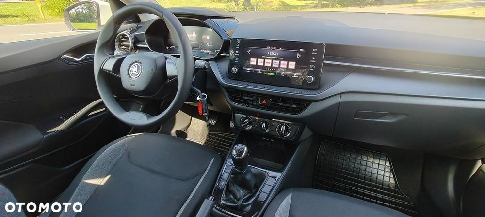 Skoda Fabia 1.0 MPI Drive - 9