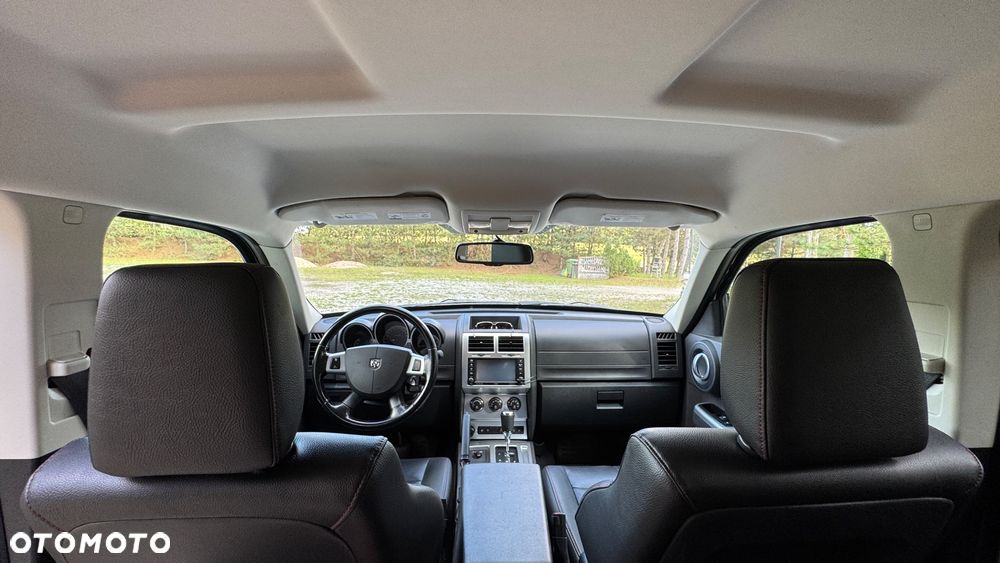 Dodge Nitro 4.0 V6 RT - 12