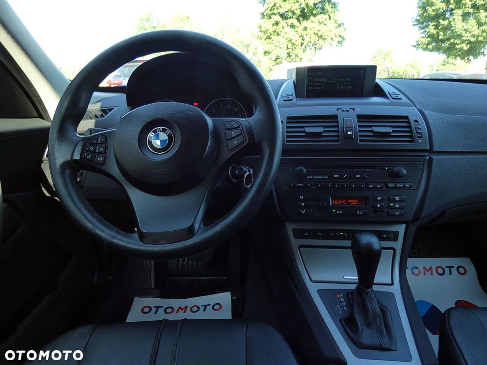 BMW X3 2.5i - 39