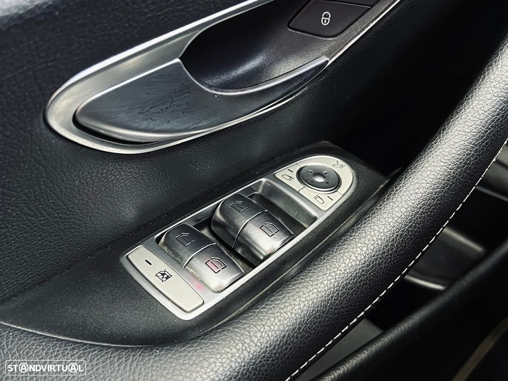 Mercedes-Benz E 300 de Exclusive Line - 39