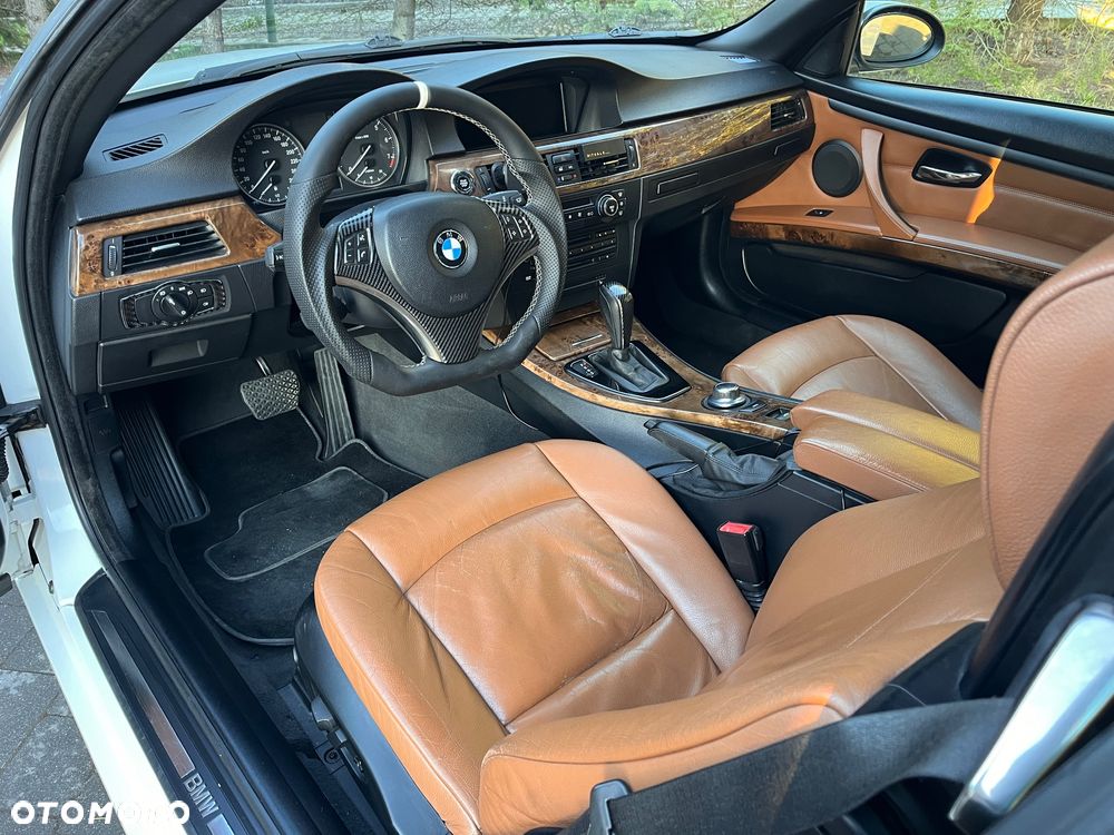 BMW Seria 3 320i - 8