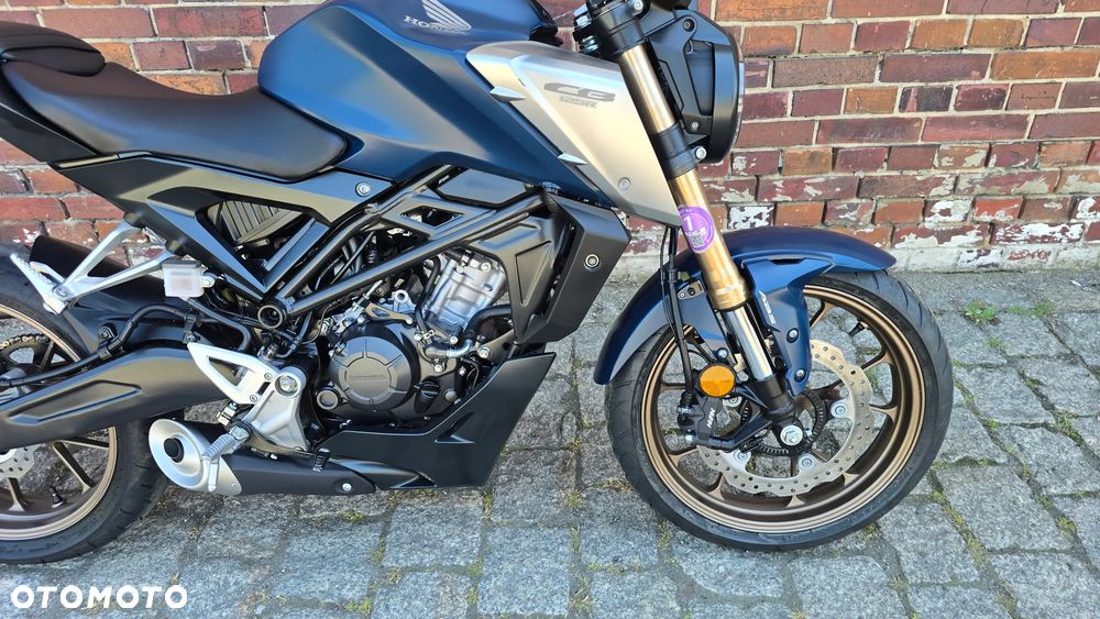 Honda CB - 31