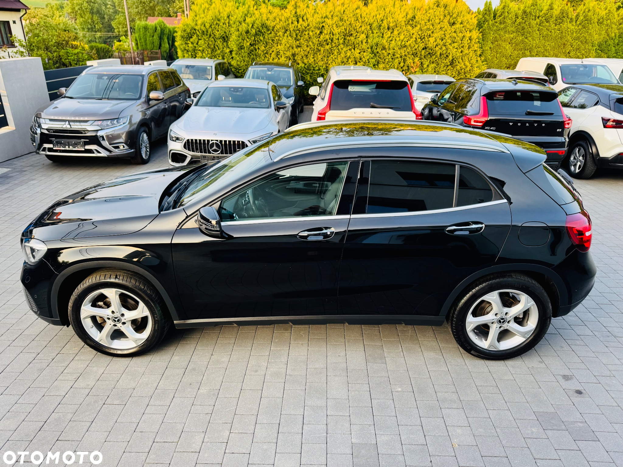 Mercedes-Benz GLA 180 7G-DCT UrbanStyle Edition - 7