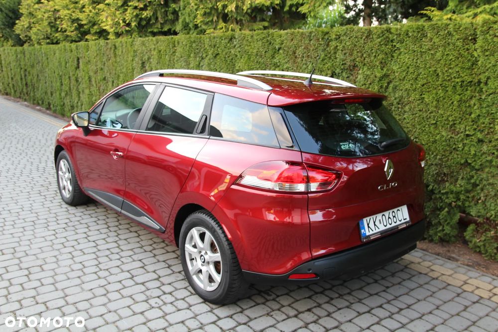 Renault Clio - 9