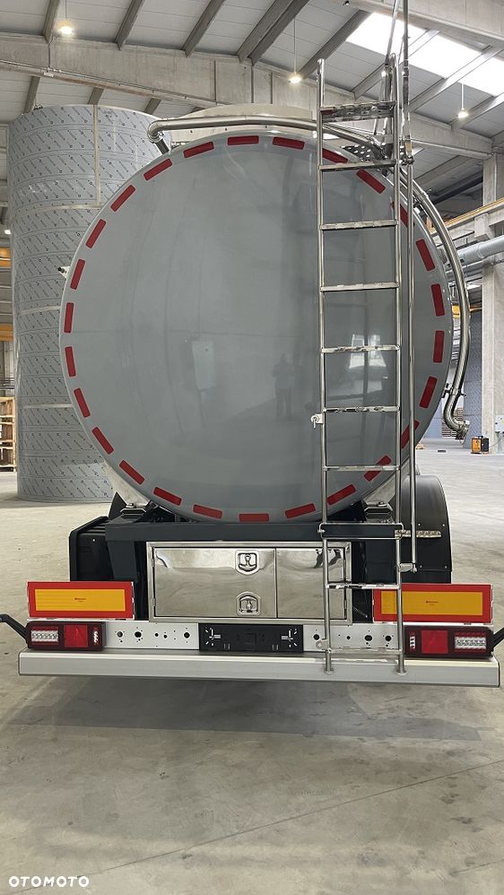 Berger LETINA / ATP / 1 x 28.000 / 1 x 32.000 / 3 kom / STOCK - 24