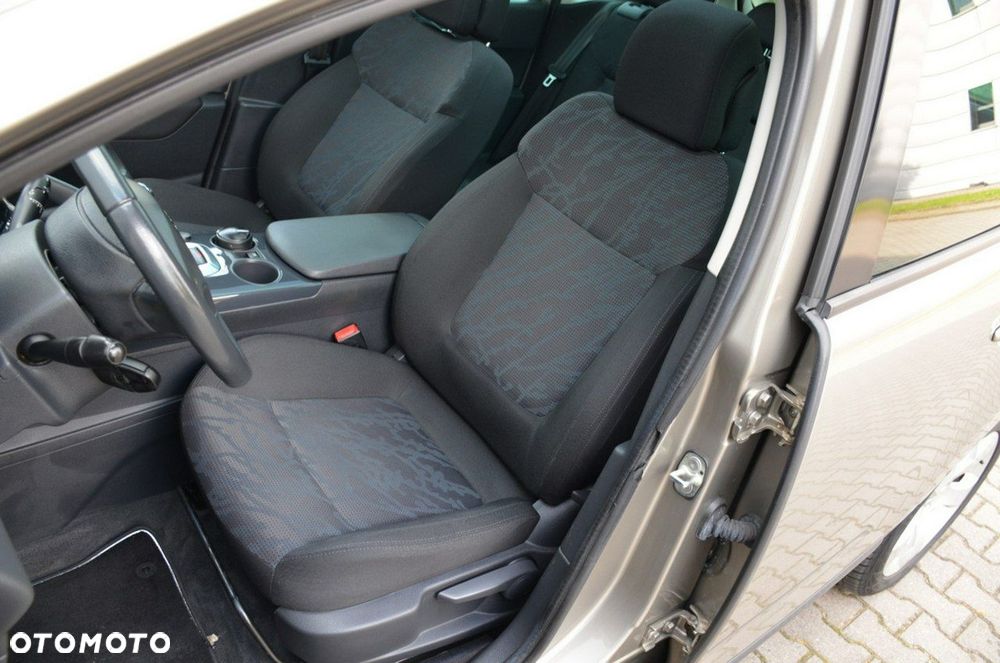 Peugeot 3008 - 23