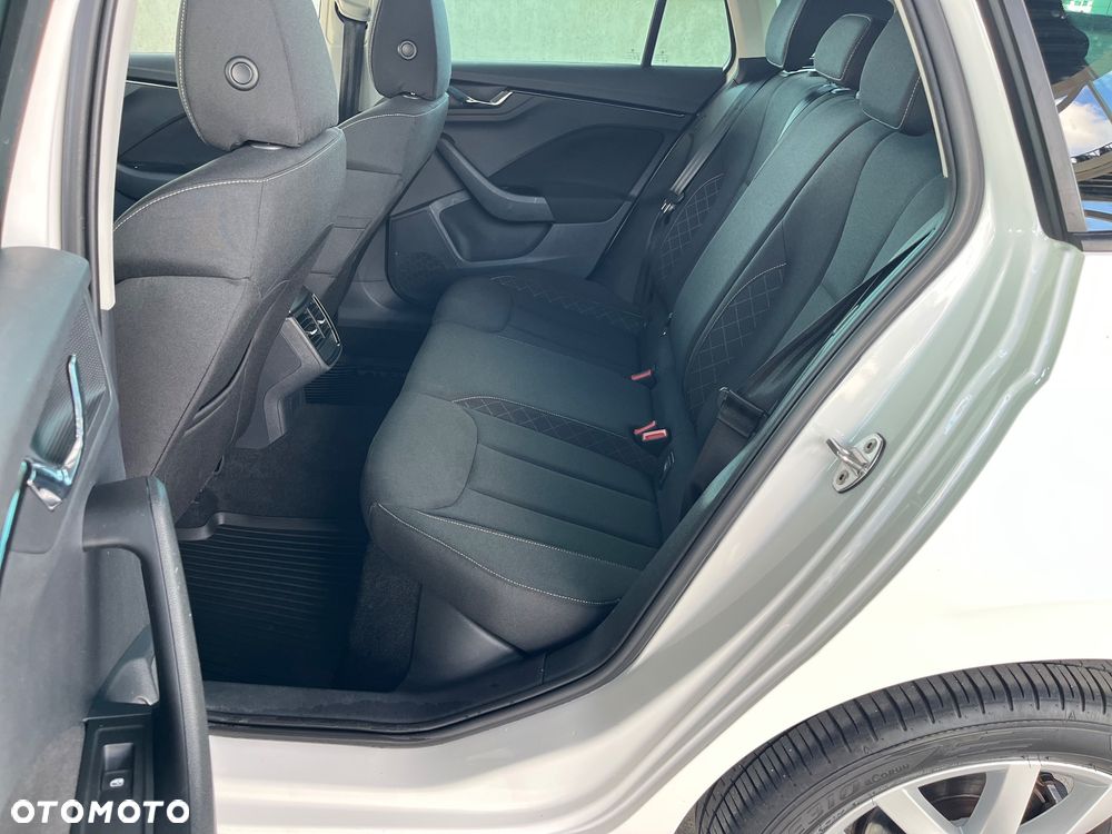 Skoda Scala 1.6 TDI SCR Ambition DSG - 32
