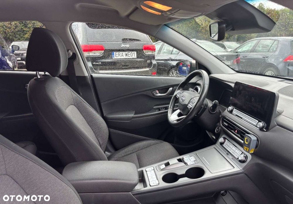 Hyundai Kona - 10