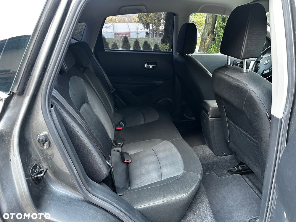 Nissan Qashqai 2.0 dCi DPF acenta - 15
