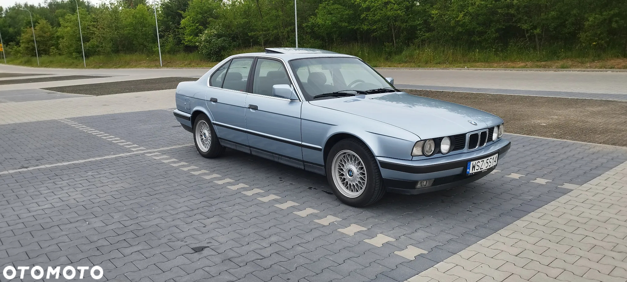 BMW Seria 5 520i - 2