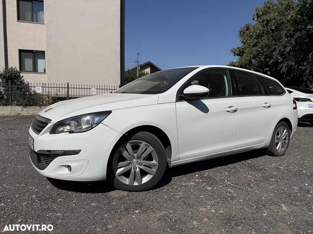 Peugeot 308 - 1
