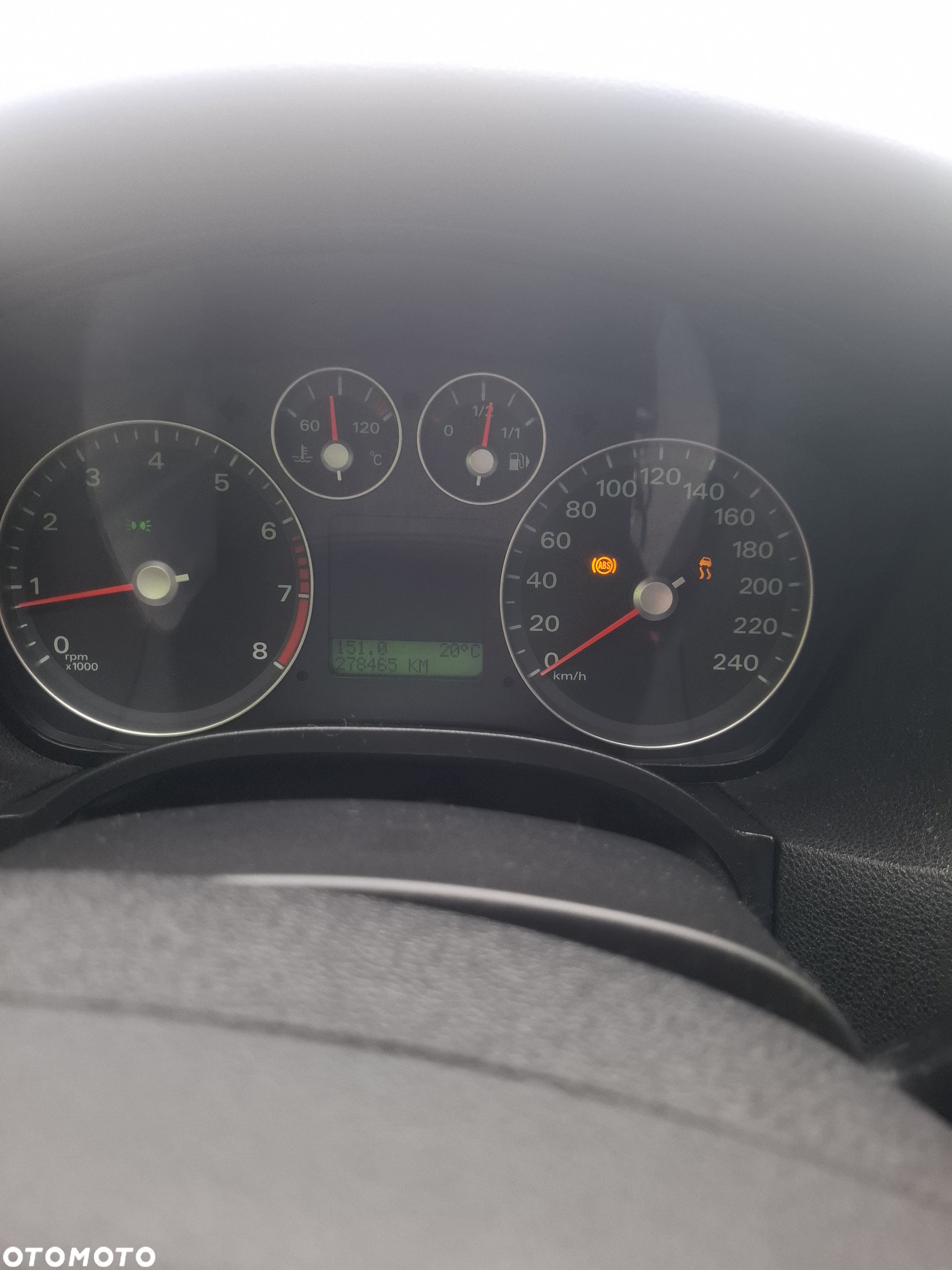 Ford Focus - 13