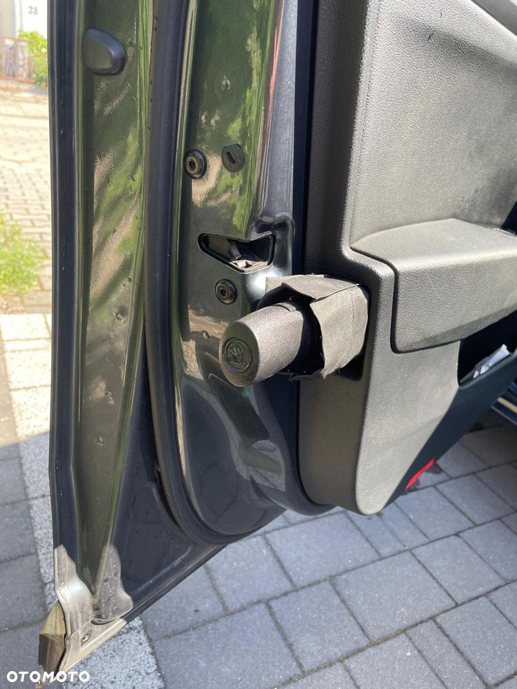 Skoda Superb 2.0 TDI DSG Style - 14