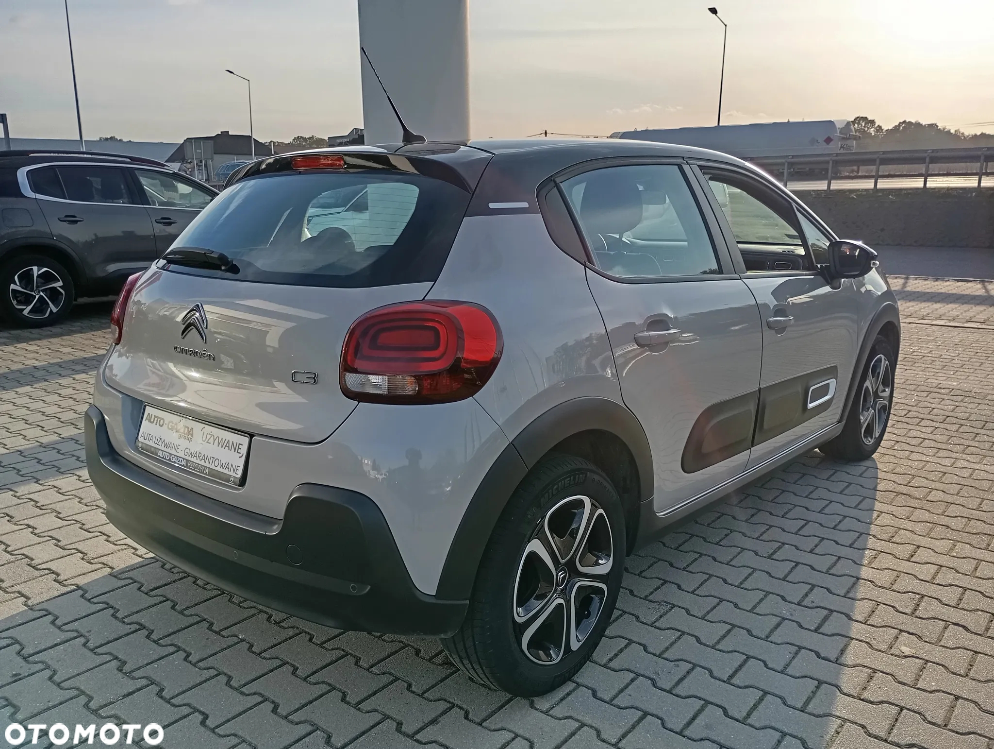 Citroën C3 1.2 PureTech Shine - 7