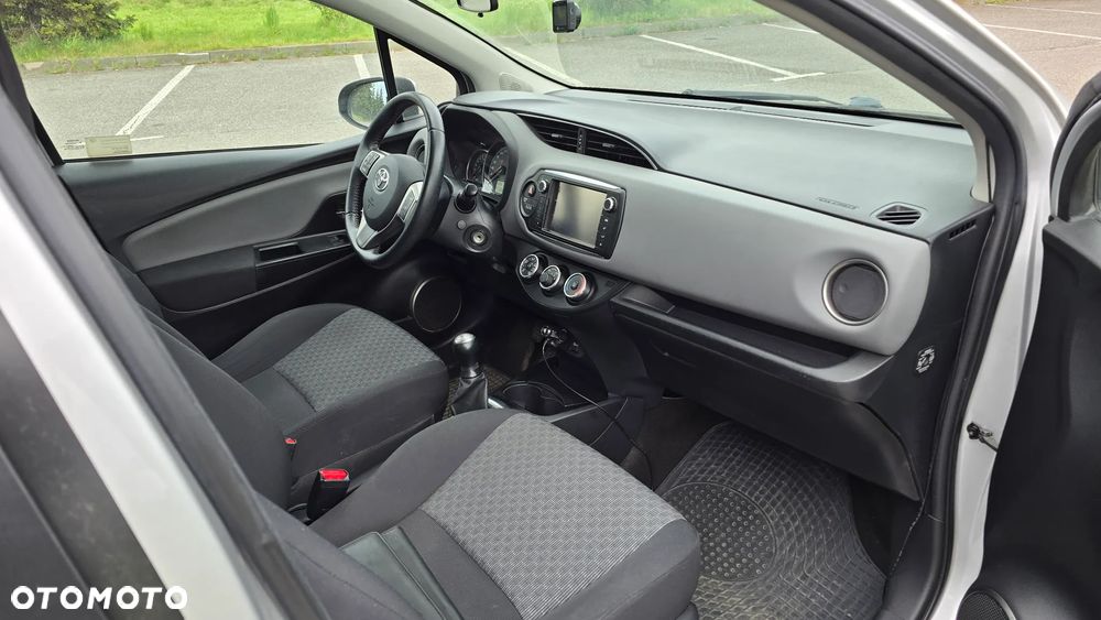Toyota Yaris 1.0 Active EU6 - 8