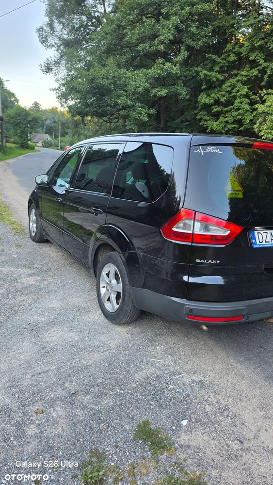 Ford Galaxy - 9