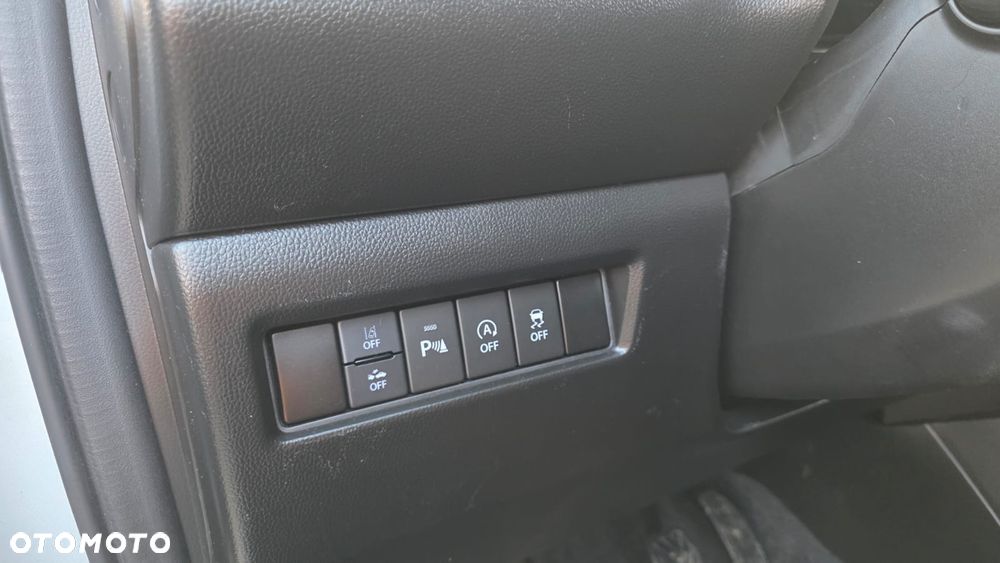 Suzuki Swift 1.2 Dualjet Allgrip Comfort - 15