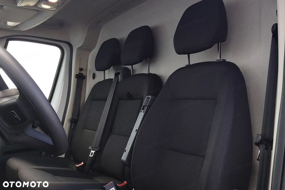 Opel Movano Heavy L4H2 2.2 140KM - 9