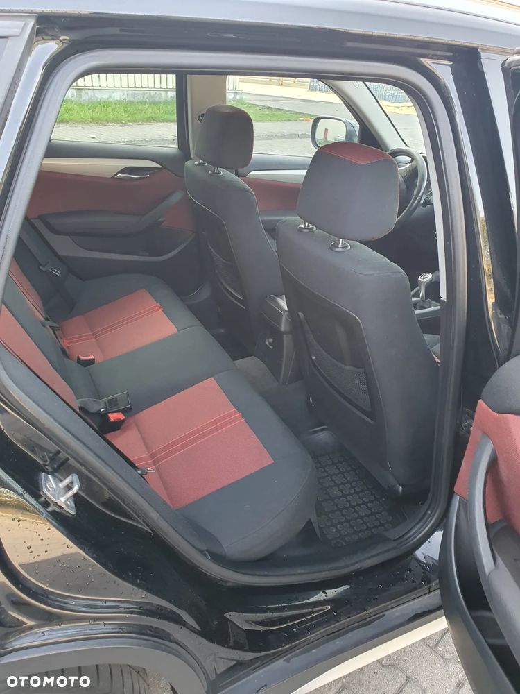 BMW X1 sDrive18d - 7