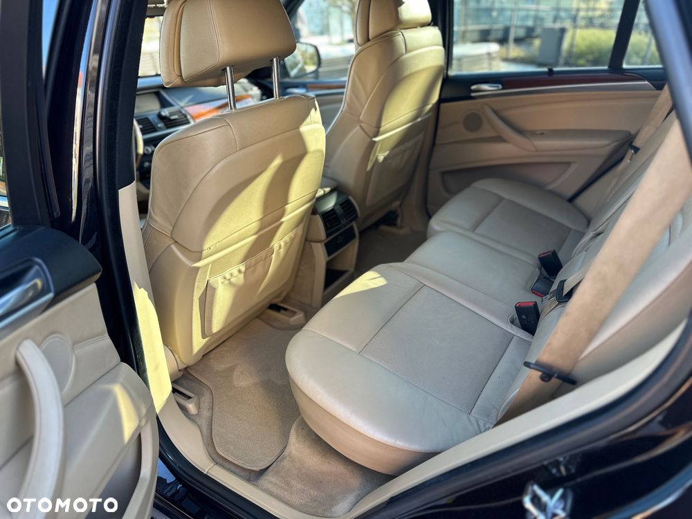 BMW X5 3.0sd xDrive - 11