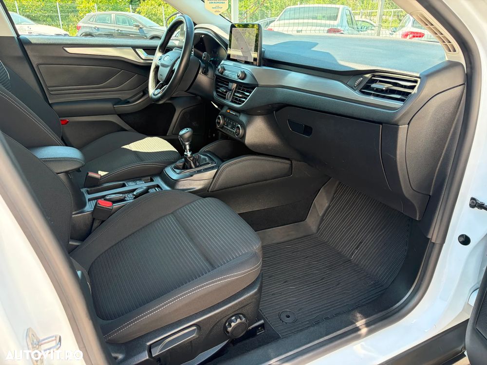 Ford Focus 1.5 EcoBlue Titanium X - 37
