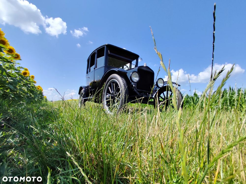 Ford Inny - 8