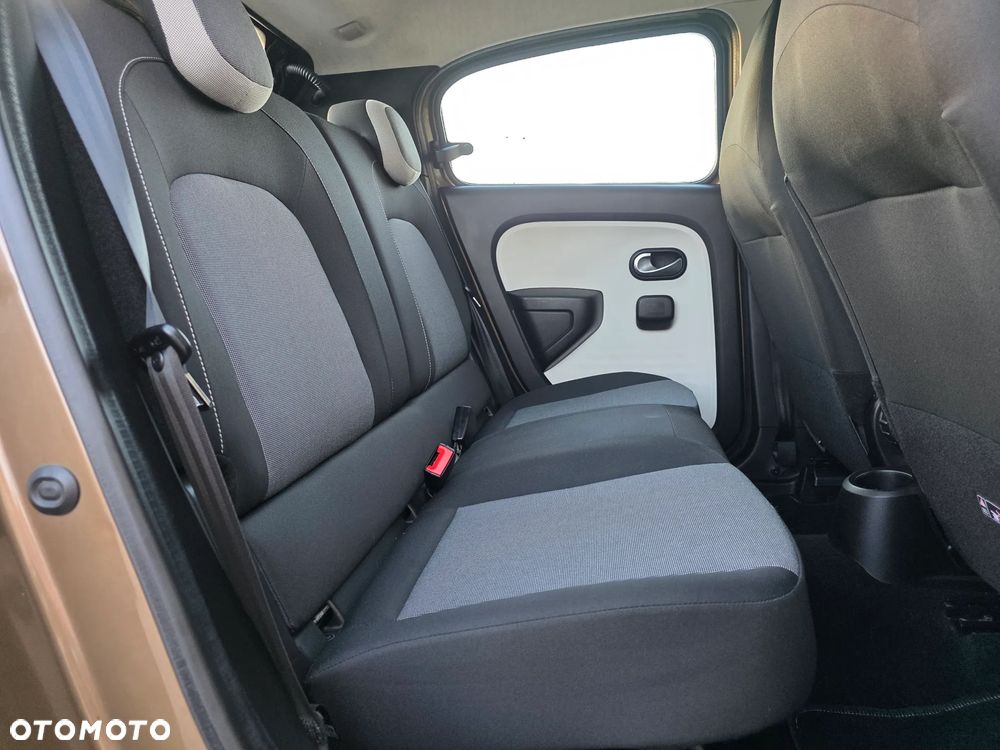 Renault Twingo SCe 70 Start&Stop Luxe - 18