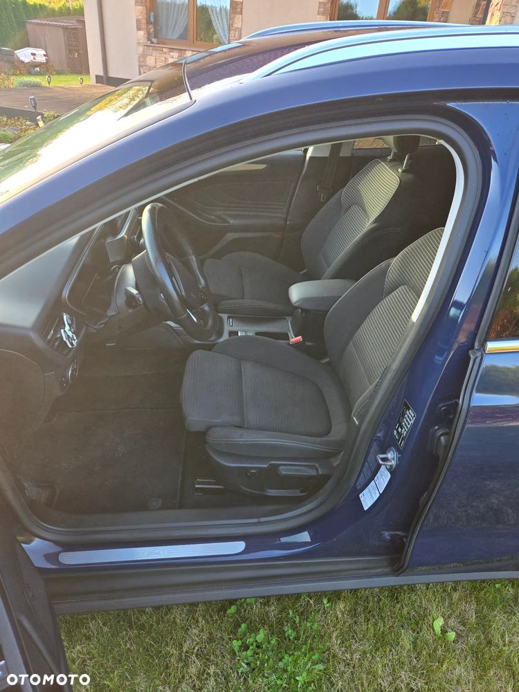 Ford Focus 1.5 EcoBlue Titanium Business - 15