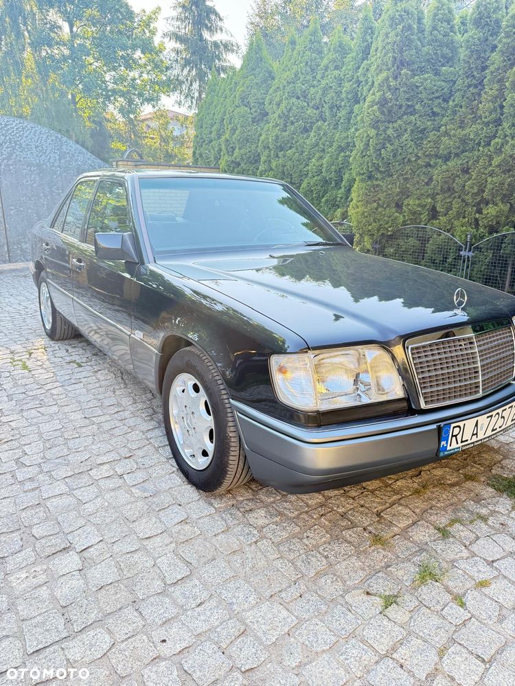 Mercedes-Benz Klasa E - 2