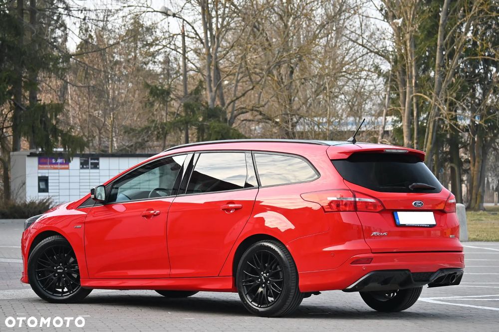 Ford Focus 1.5 EcoBoost STart-Stopp-System ST-LINE X - 21