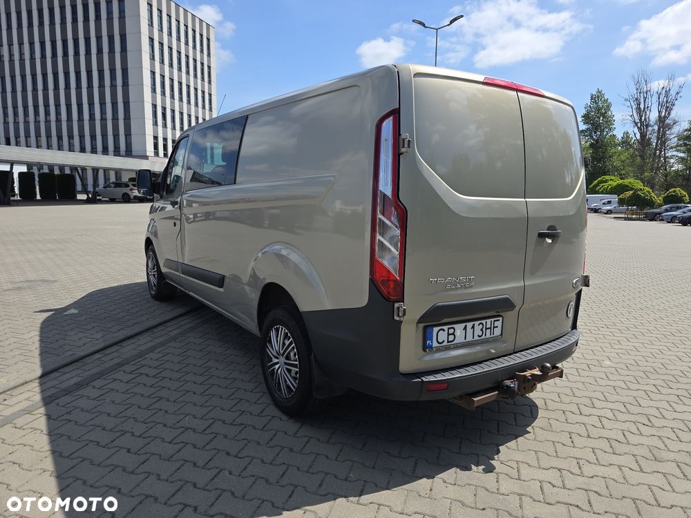 Ford Transit 350L Trend FWD - 11