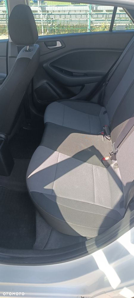 Hyundai i20 1.2 Comfort - 12