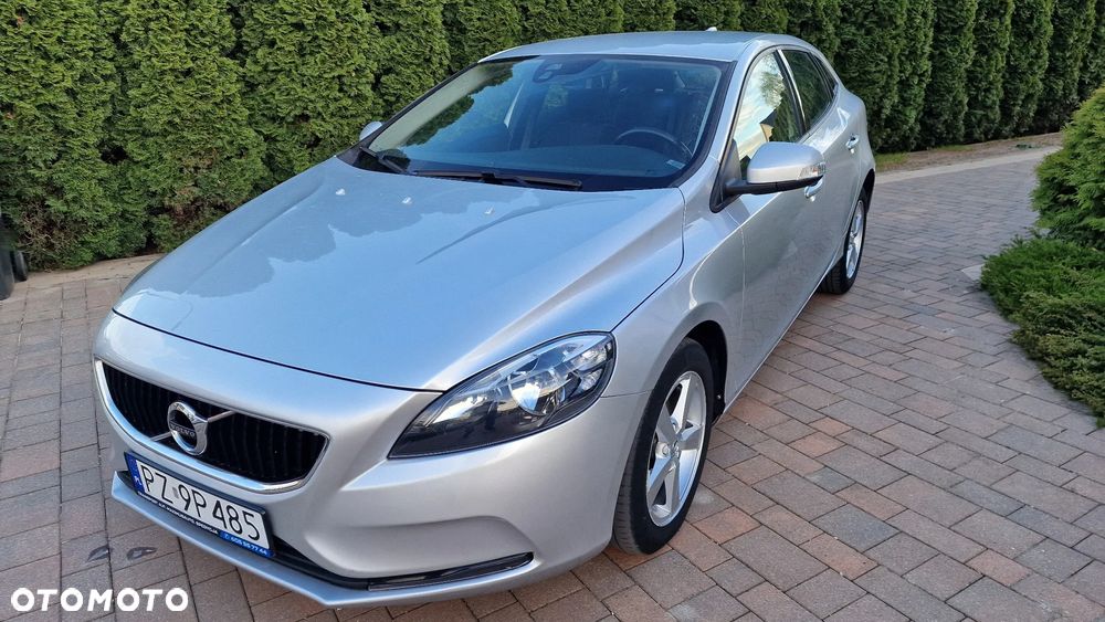 Volvo V40 D2 Momentum - 12