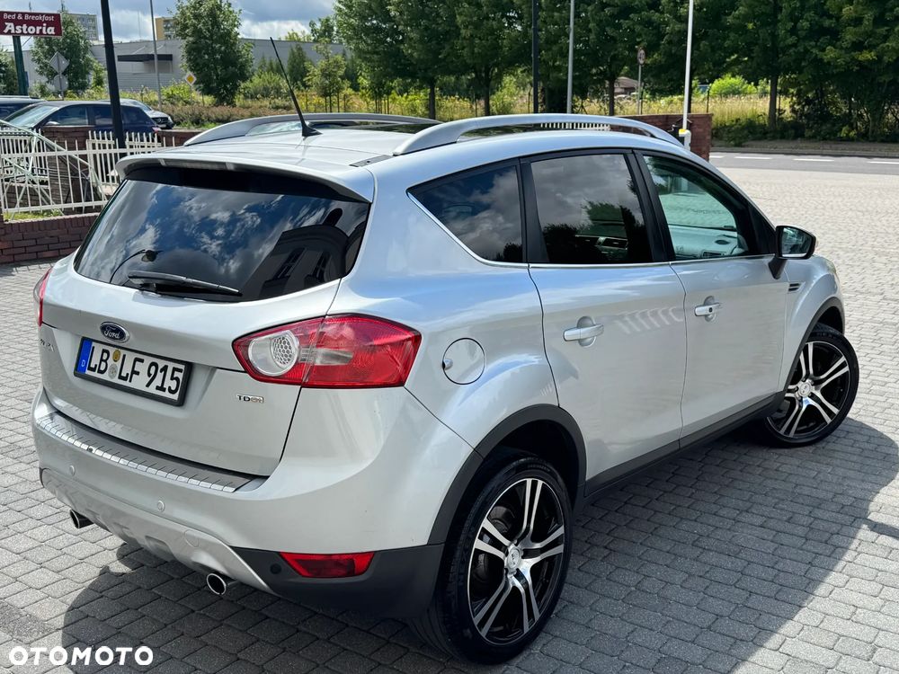 Ford Kuga 2.0 TDCi 4x4 Titanium - 3