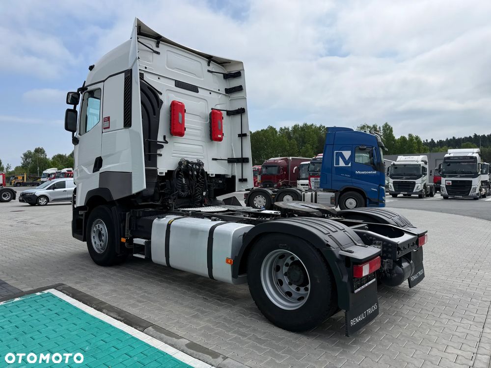Renault T440 SleeperCab / Standard / Lodówka - 6