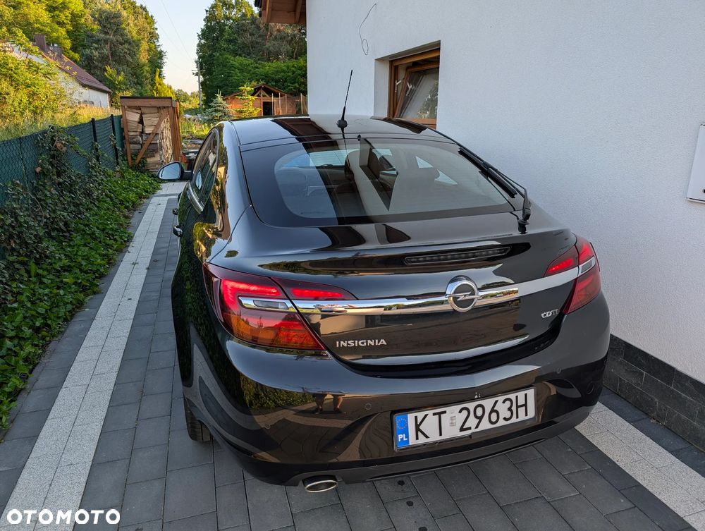 Opel Insignia 2.0 CDTI Edition - 10
