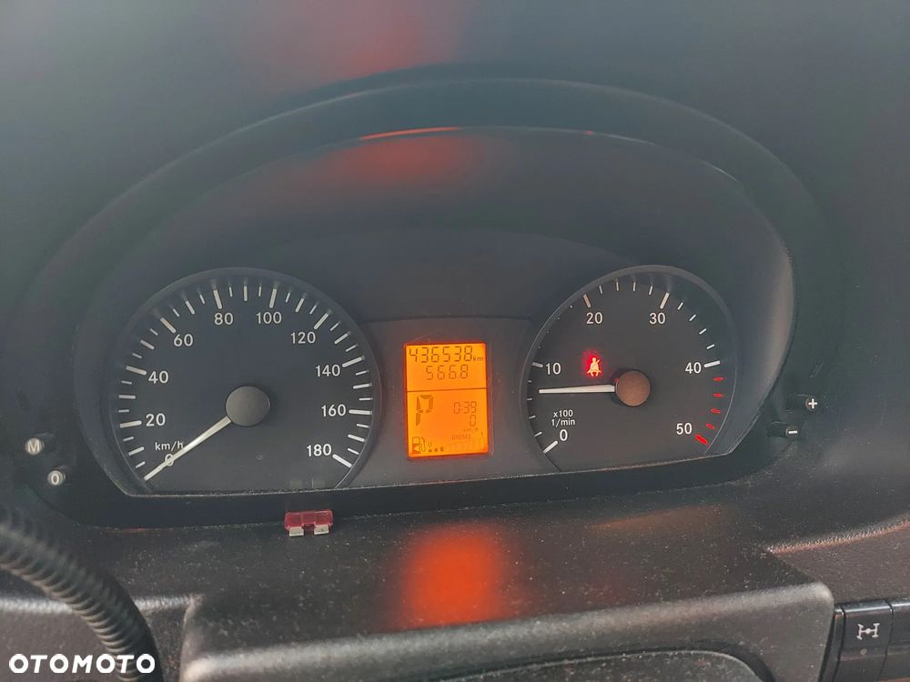Mercedes-Benz Sprinter 519 - 7