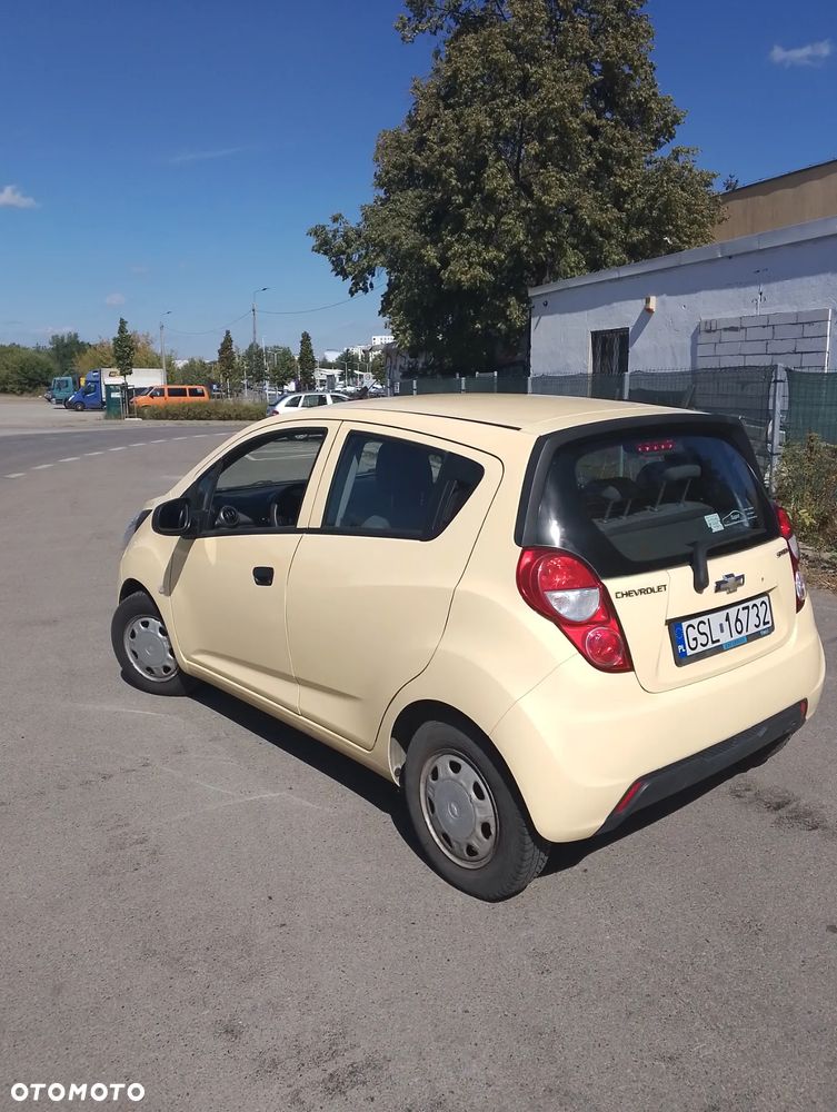 Chevrolet Spark - 2