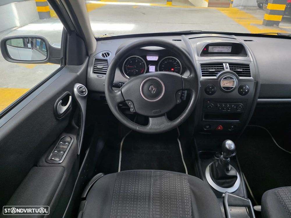 Renault Mégane Break 1.5 dCi Privilège - 15